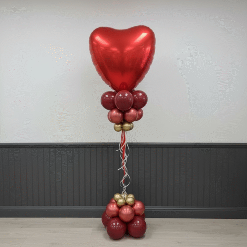 Alternative view of Ballon pilaar "Red Heart"